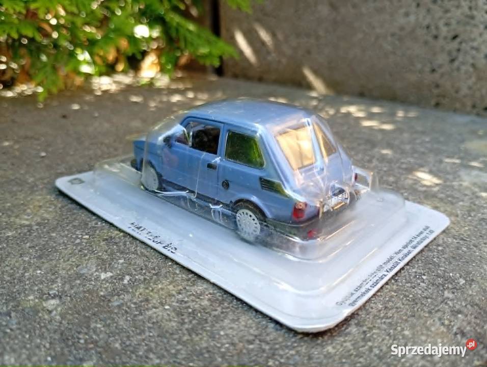 FIAT 126P BIS model kolekcja 143 kultowe auta mazowieckie Warszawa