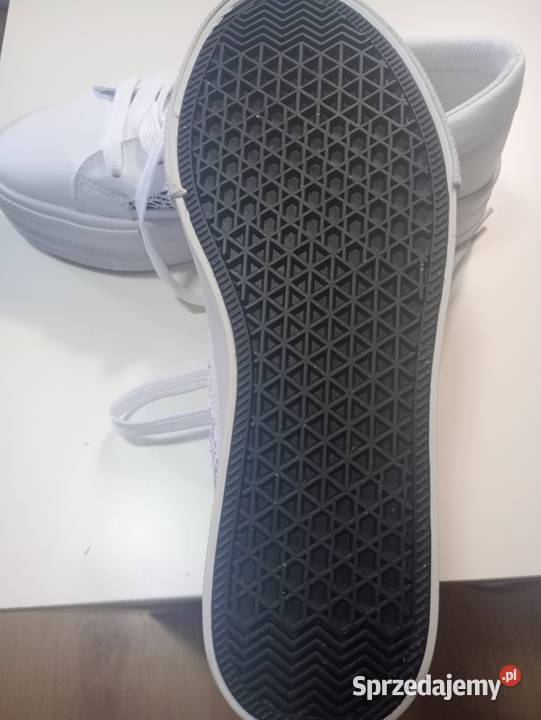 Sprzedam buty damskie 25cm sprzedam