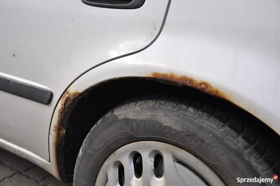 Toyota Corolla E11 Liftback 13 4EFE 86 benzyna Warszawa