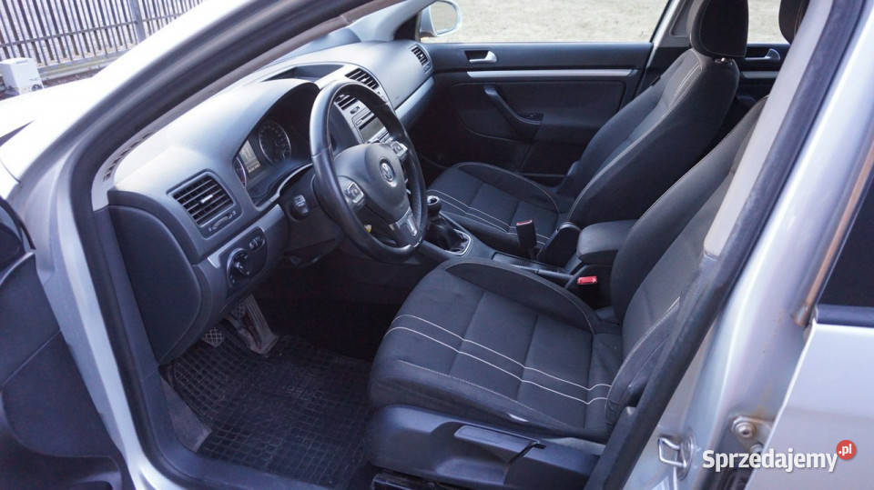 Volkswagen Jetta zarejestrowany ubezpieczony wielofunkcyjna kierownica lubuskie Zielona Góra