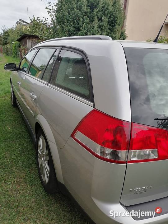 Opel vectra kombi do sprowadzenia nieuszkodzony