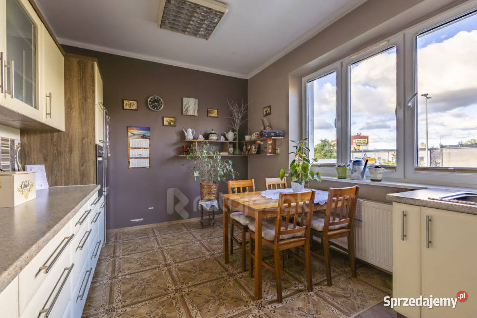 Sprzedam mieszkanie 63m2 2 pokojowe Rumia