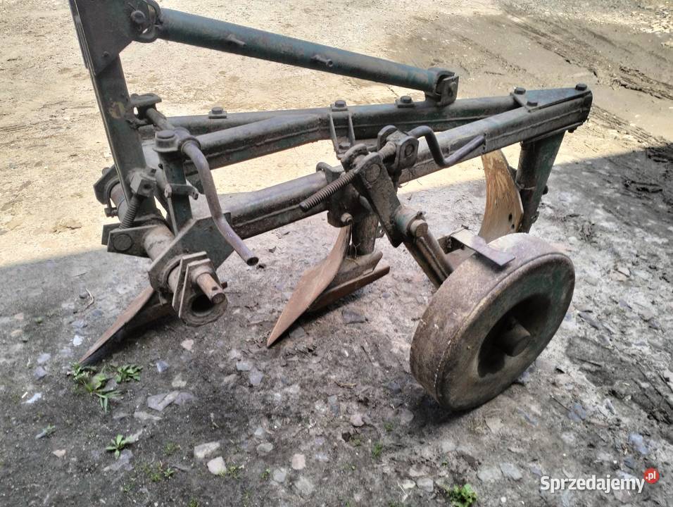 Sprzedam pług 3skibowy GRUDZIĄDZ Czechy sprzedam