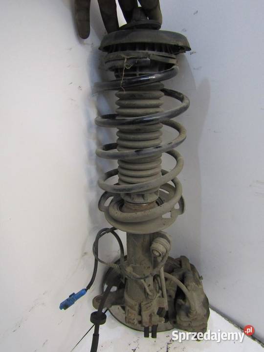 ZWROTNICA LEWA MCPHERSON LEWY PRZÓD 16 BLUE HDI