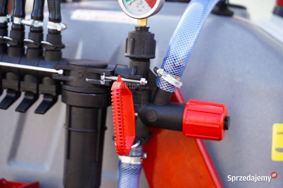 Opryskiwacz polowy zawieszany 300L Demarol Lance podkarpackie Tajęcina