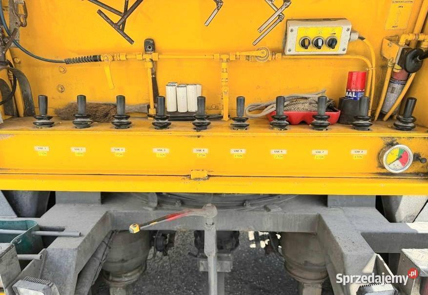 Naczepa cysterna do paszy Welgro ciagnik Daf z Biała Podlaska
