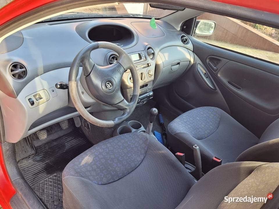 Toyota Yaris 65KM Yaris Łopuszno sprzedam