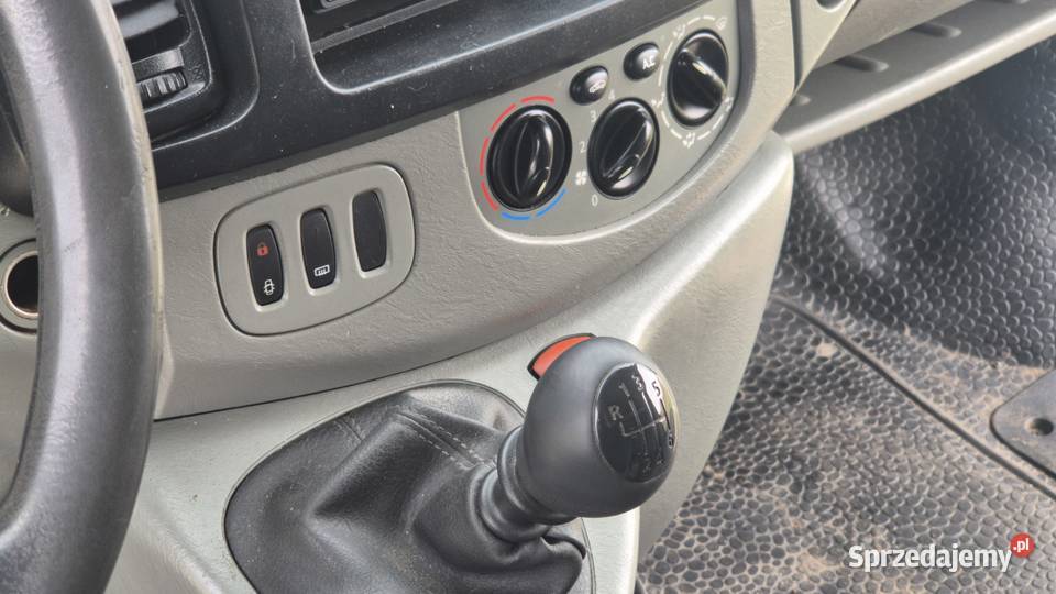 Renault Trafic LONG 20 dCi 115 Webasto Kamera Września