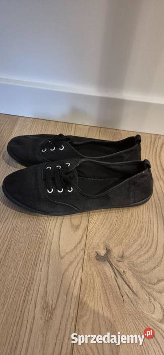 Trampki HM czarne 39 Warszawa