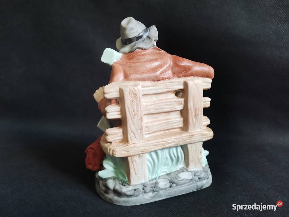Stara figurka porcelanowa Cygan porcelana Apro Katowice
