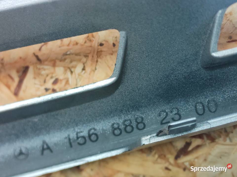 Ramka Na Grill Mercedes GLA W156 A1568882300 Pleszew