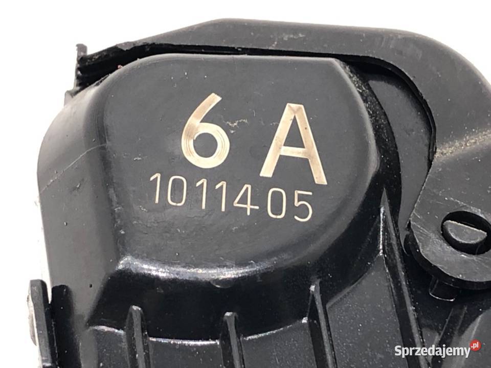 ZAMEK DRZWI LEWY PRZÓD LEXUS CT Hatchback