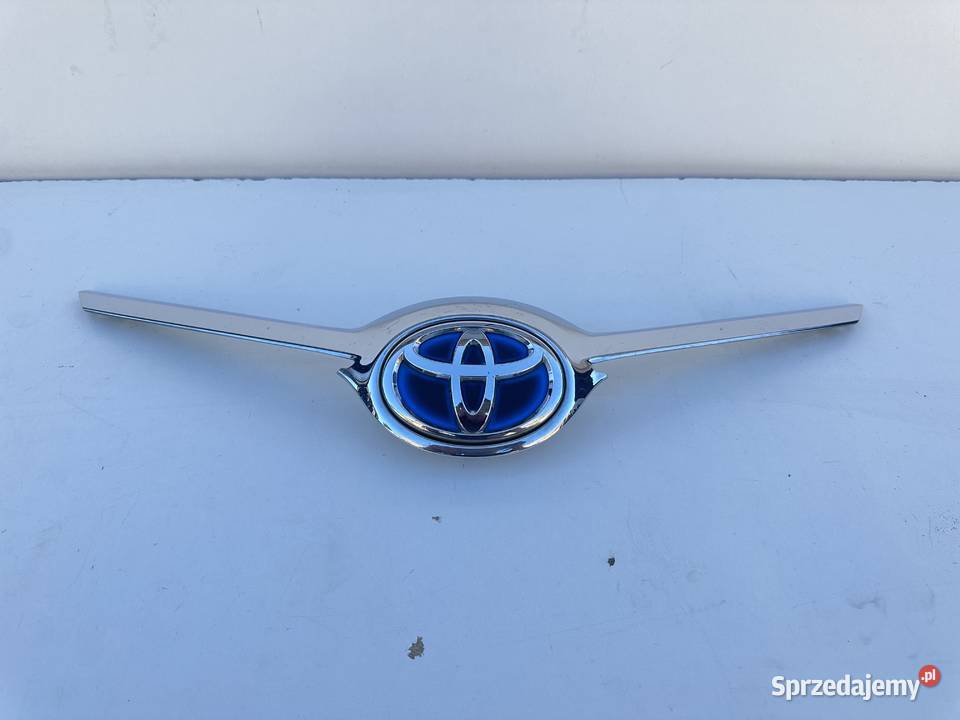 TOYOTA AURIS II E18 LIFT HYBRID GRILL LISTWA