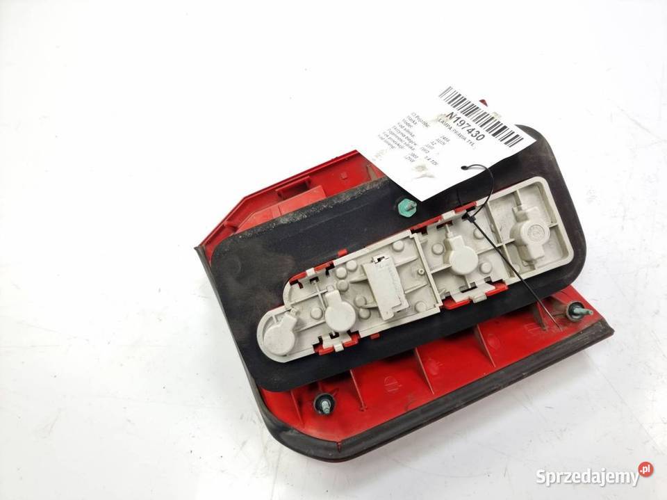 LAMPA PRAWA TYŁ AUDI A2 Lipno