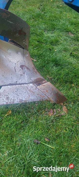 Pług overum 3 skibowy zabezpieczenie łódzkie Moszczenica