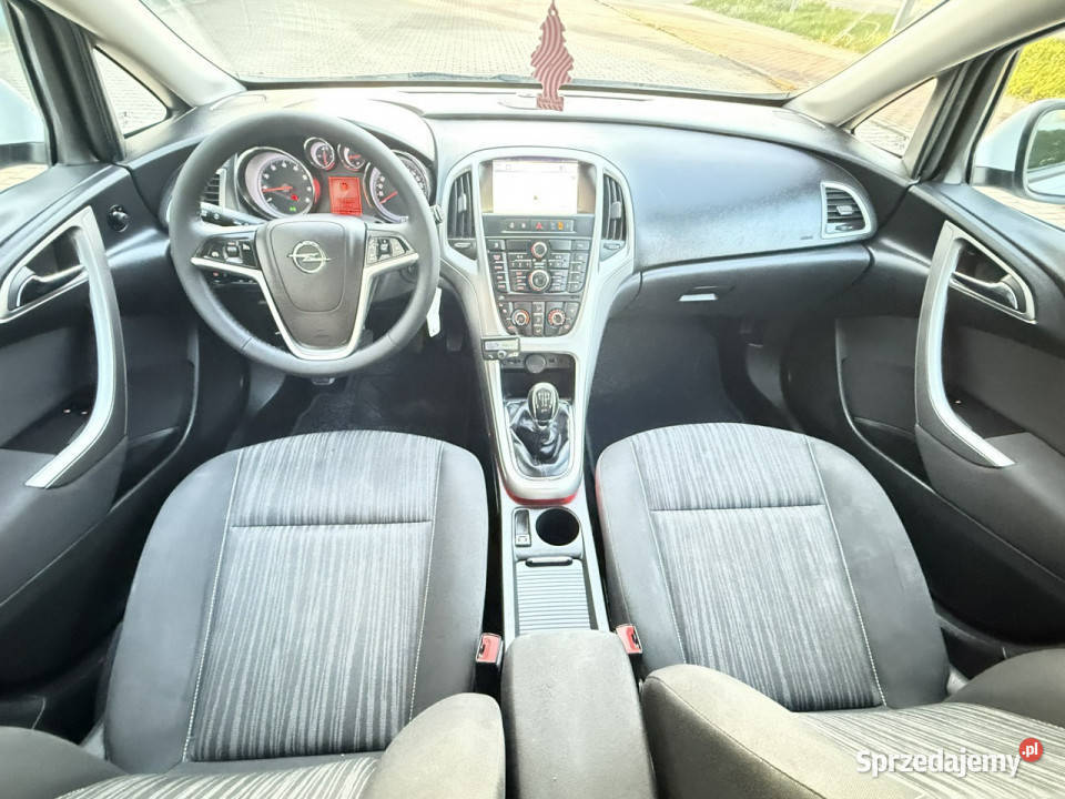 Opel Astra Opel Astra IV 14B 2011r Klimatyzacja Samochody osobowe Sokołów Podlaski sprzedam
