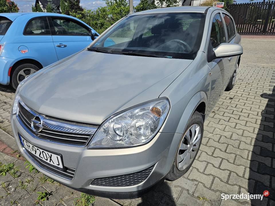2007 Opel Astra H 14 16V benzyna Uszkodz Silnik uszkodzony Kraków