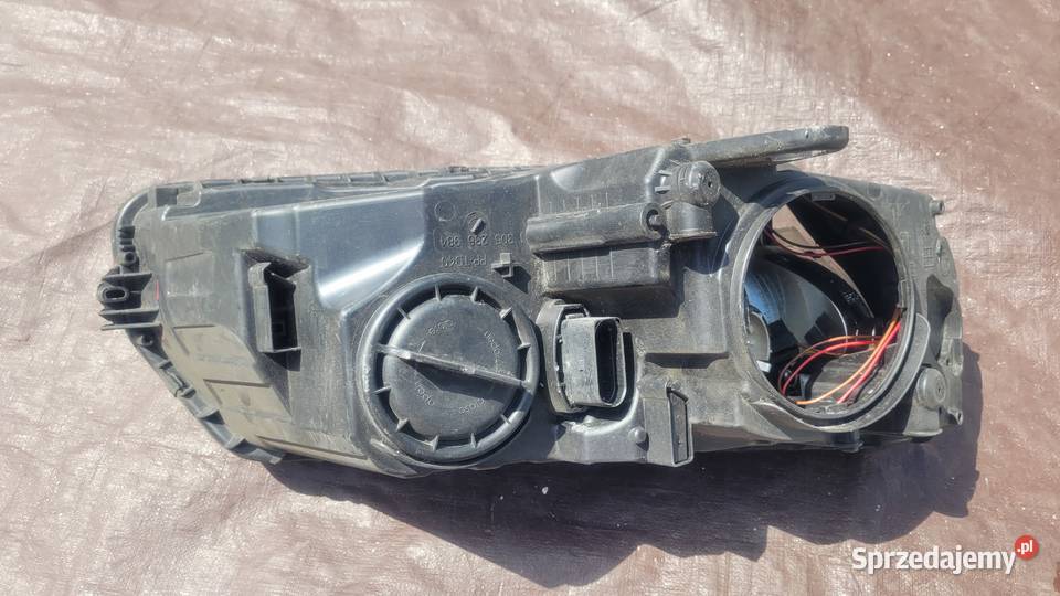 SKODA OCTAVIA III 3 LAMPA REFLEKTOR LEWY PRZÓD Ruda Śląska