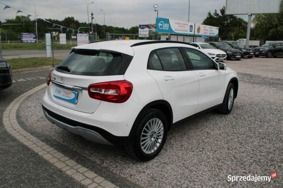 Mercedes GLA 180 Fvat Gwarancja netto 64959 PLN mazowieckie Warszawa