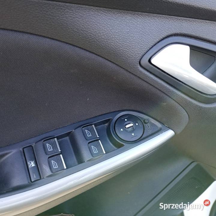 Ford Fokus 10 125 benzyna