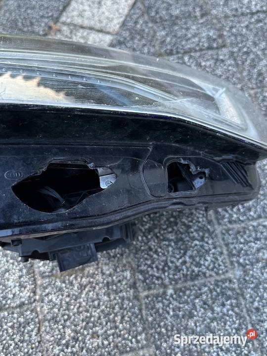 LAMPA LEWA PRZÓD SEAT ATECA LIFT FULL LED