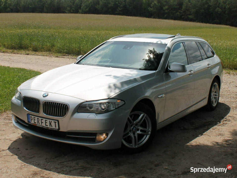 BMW 520 F10 F11 20 D 184 Automat BIXENON Kombi pomorskie Zielenin