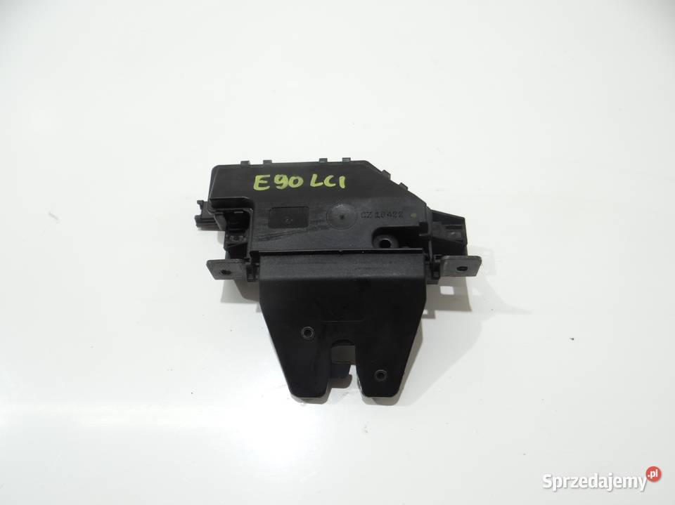 ZAMEK KLAPY BAGAŻNIKA BMW E90 LCI 7840617 Strzyżewice
