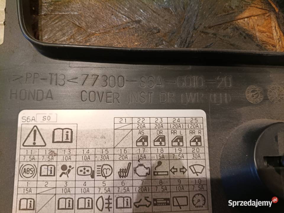 Honda Civic VII EU8 Osłona Skrzynki