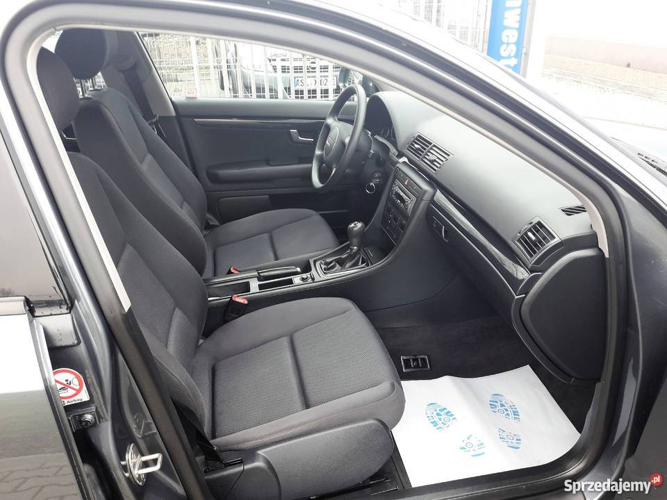 Audi A4 B6 16 102 radio małopolskie