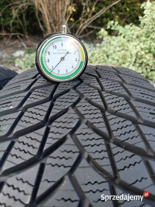 20555 R16 Lassa Snoways 4 2022r7mm para 300 zima