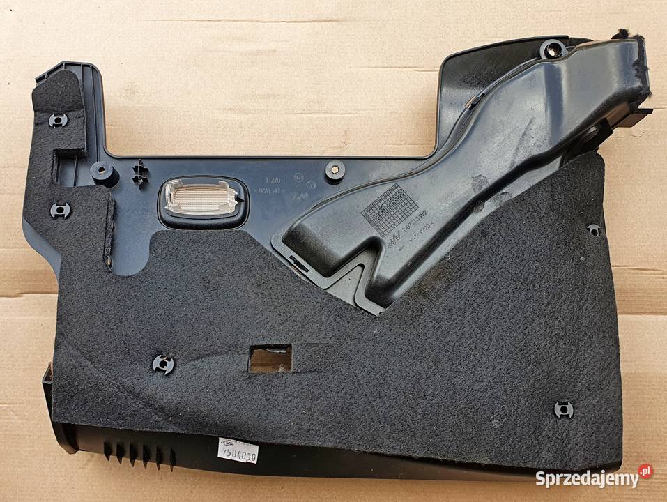 Mercedes W204 osłona pod deskę kokpit deski rozdzielcze, konsole Radom