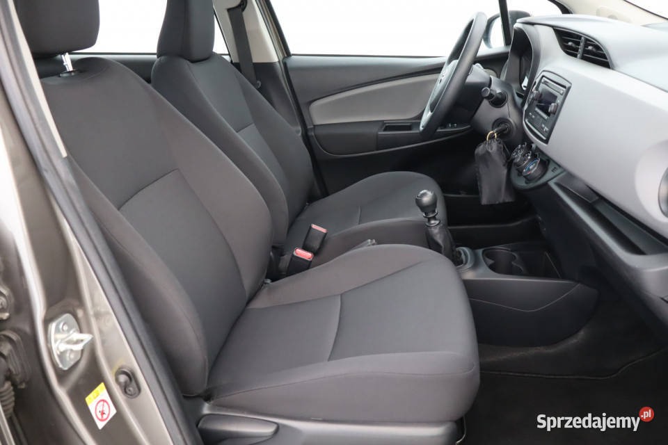 Toyota Yaris 15 Dual VVTi Yaris Toyota Zabrze