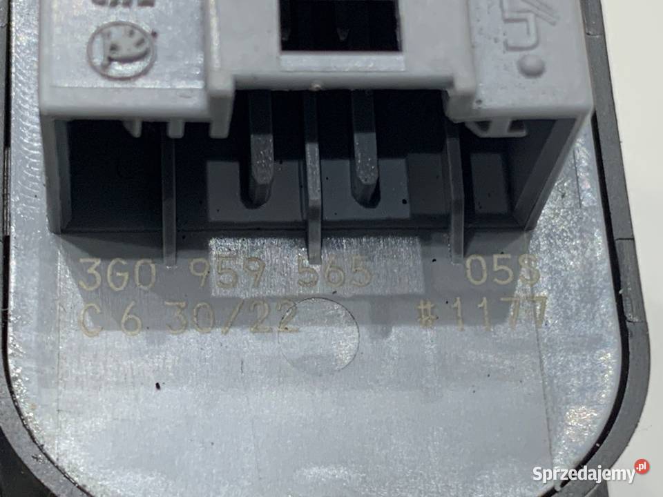 PRZEŁĄCZNIK REGULACJI LUSTEREK VW CRAFTER II Panele sterowania, przełączniki podkarpackie