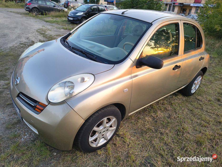 Nissan Micra K12 12 benzyna Hatchback