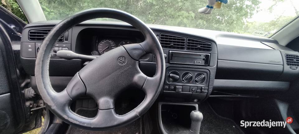 Volkswagen Golf 3 uszkodzony Volkswagen Rumia