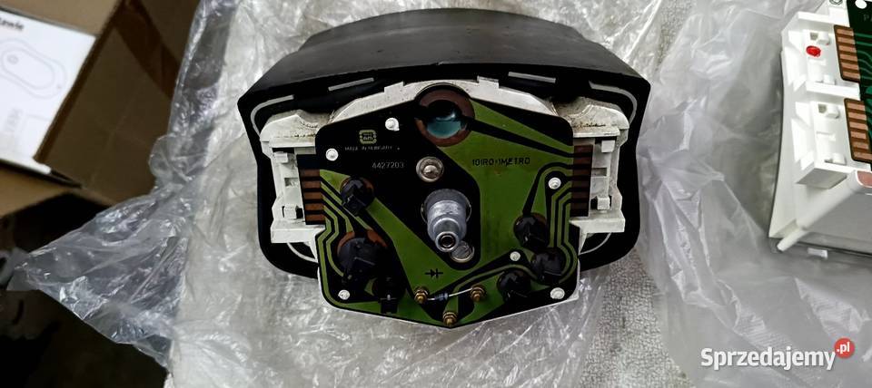 Fiat 126p Licznik Nowy Wyposażenie wnętrza