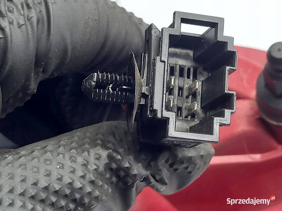 OPEL MERIVA B 10r lampa prawa tył 8R0945094 osobowe