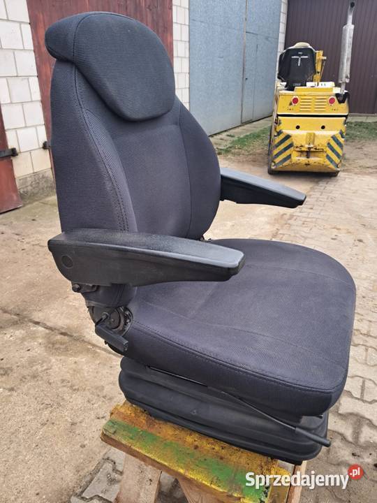 Fotel siedzenie do ciagnika traktora Mońki