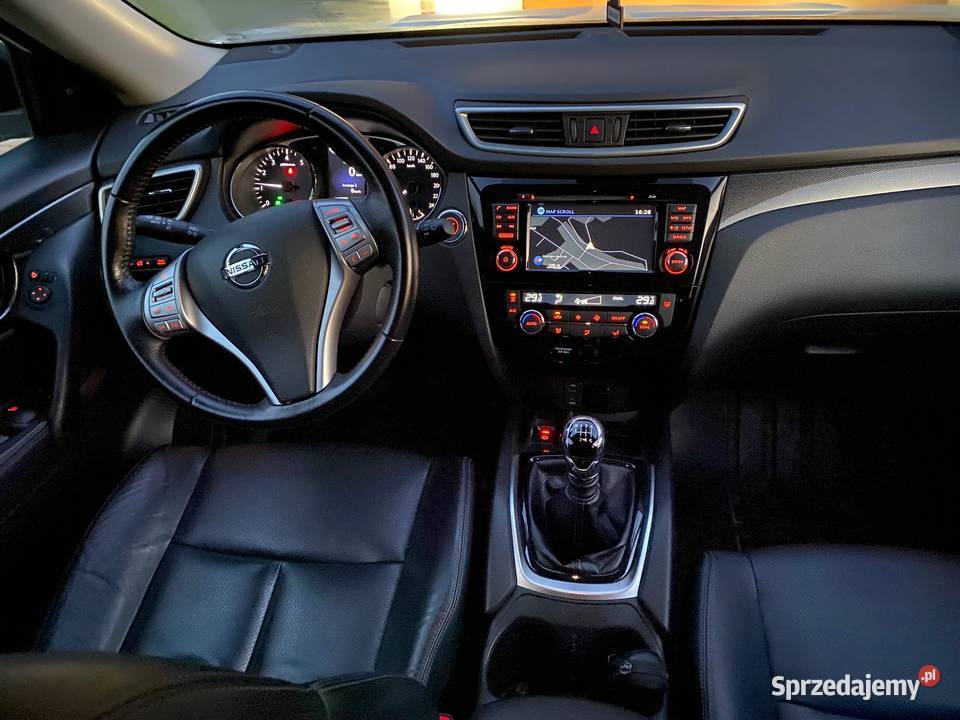 SUV Nissan XTrail Tekna III T32 16 Niedźwiedź