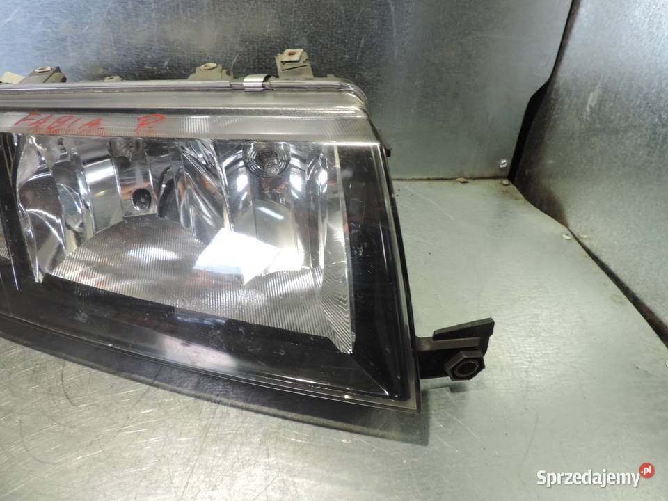 SKODA FABIA 1 I LAMPA PRAWY PRZÓD osobowe małopolskie