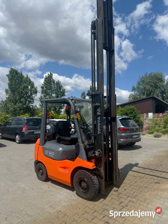 wózek widłowy TOYOTA 427FGF18 LPG 1800 Triplex sprzedam