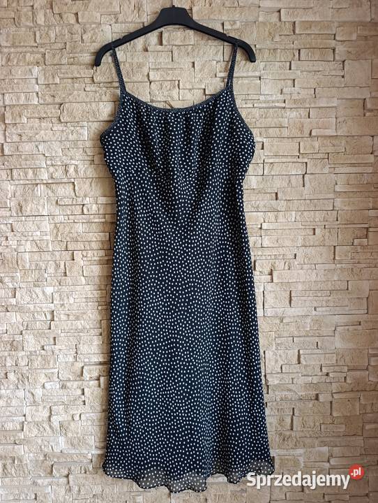 Sprzedam letnią sukienkę Spódnice i sukienki Zambrów