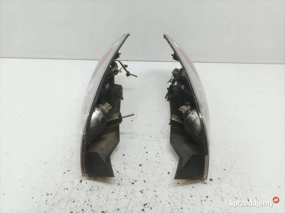LAMPA TYŁ KOMPLET TUNING SONAR HB Ford Focus Mk1