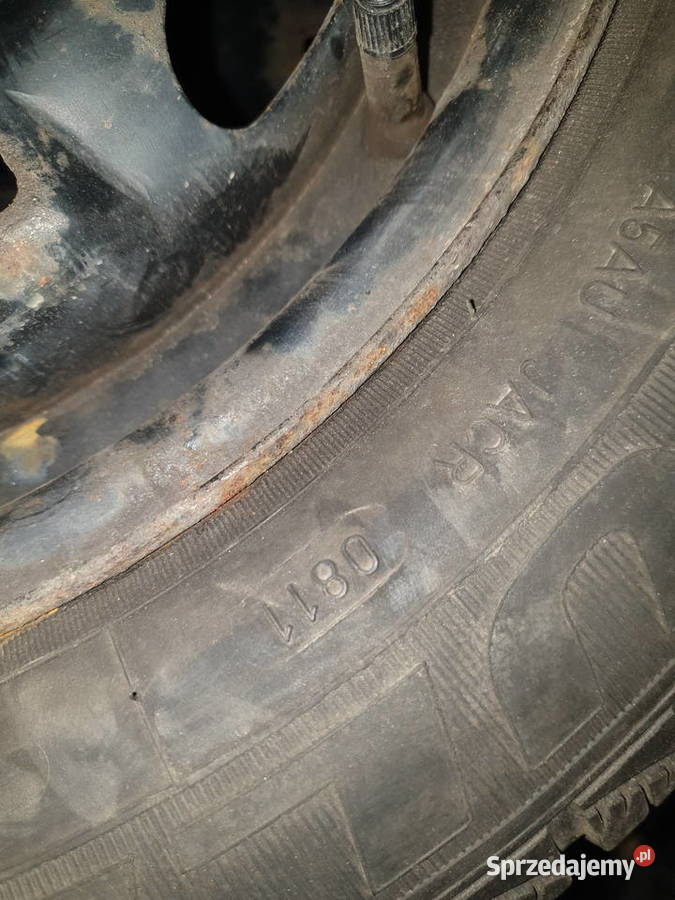 Felgi stalowe VW opony Fulda Montero 3 19570r14