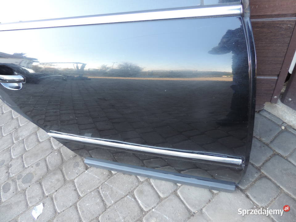 VW PASSAT B5 FL KOMBI DRZWI PRAWY TYŁ L041 małopolskie Nowy Sącz