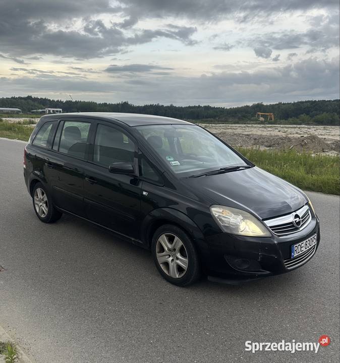 Opel Zafira B 16 benzyna 2008r 7osobowy 1600cm3 Pilzno