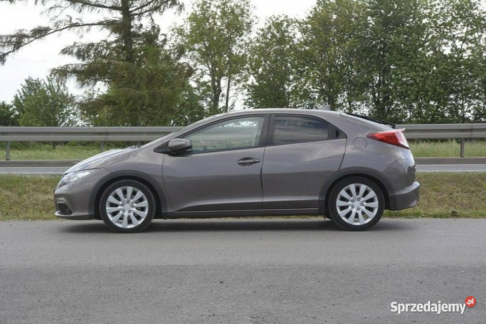 Honda Civic 18 iVTEC automat kamera skóra Sędziszów Małopolski sprzedam