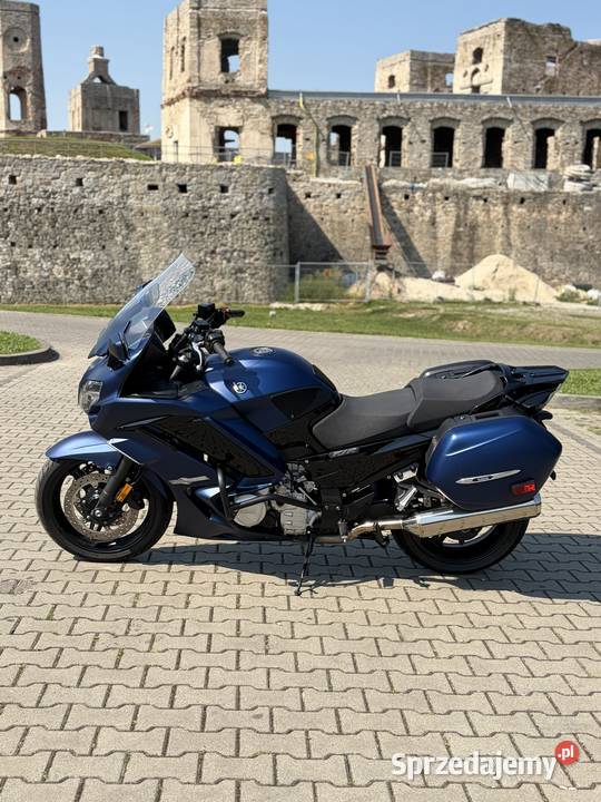 Yamaha FJR 1300 Iwaniska