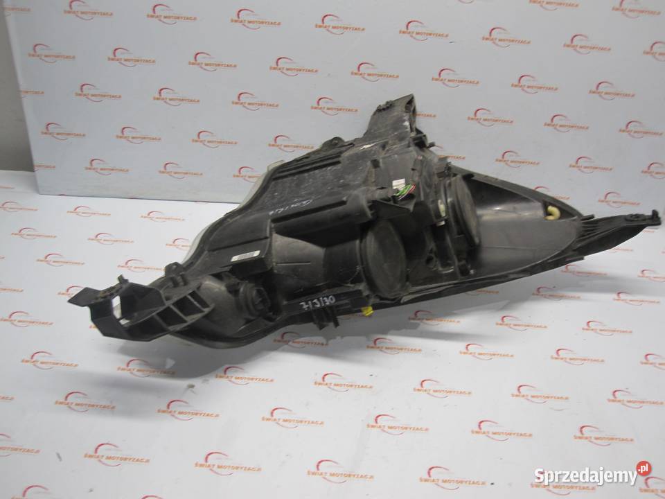 CITROEN C3 II 12r lampa lewa przód ANGLIK
