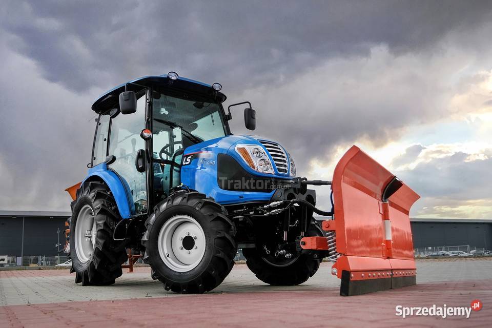 LS Tractor MT360 MEC 4x4 57 CAB Pług do śniegu Tajęcina